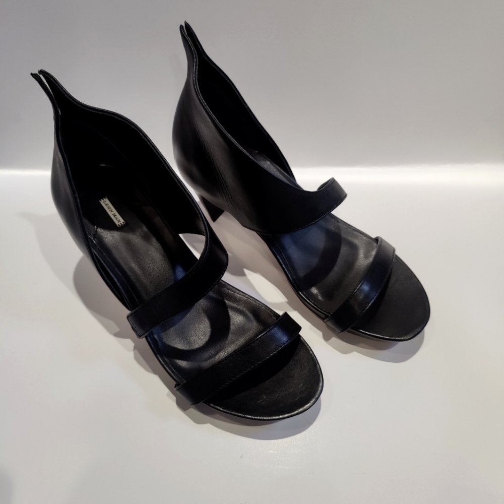 Leon Max Black Marisol Leather Sandal